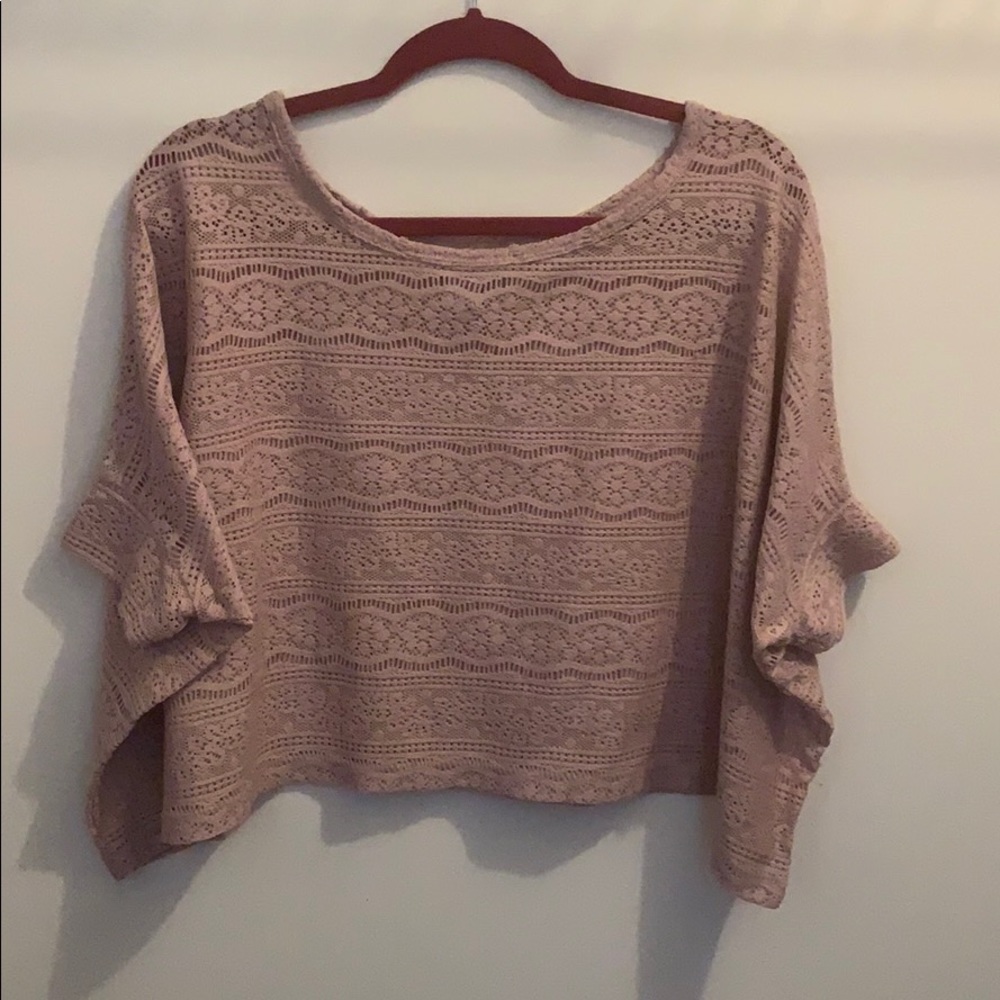 Candies flows cop top with cute detailing